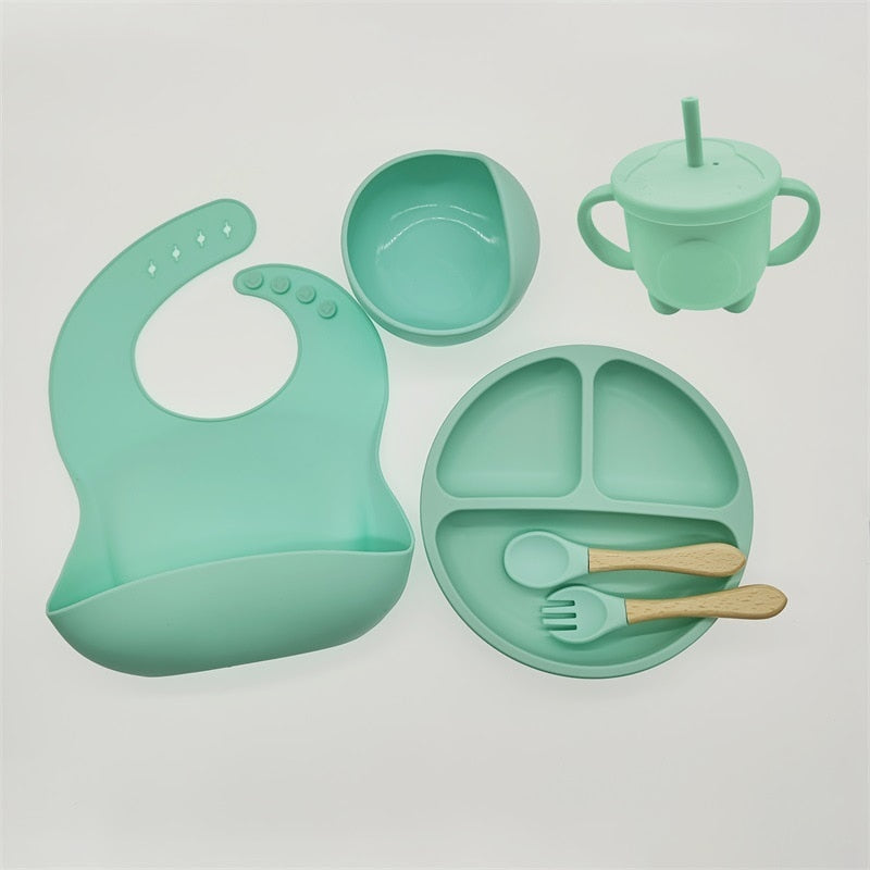 Matercozy TinyBites™ Silicone Feeding Set.