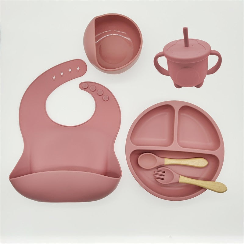 Matercozy TinyBites™ Silicone Feeding Set.
